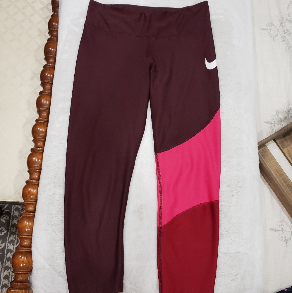 Nike Dri-Fit Capris